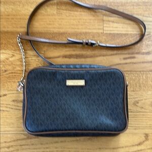 Michael Kors Crossbody Bag